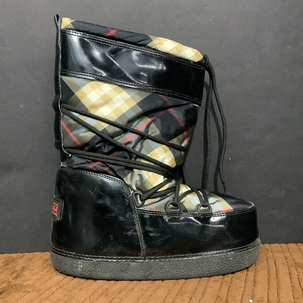 Burberry Moon Snow weather Boots Size 7.5us (35/37) - Picture 5 of 8